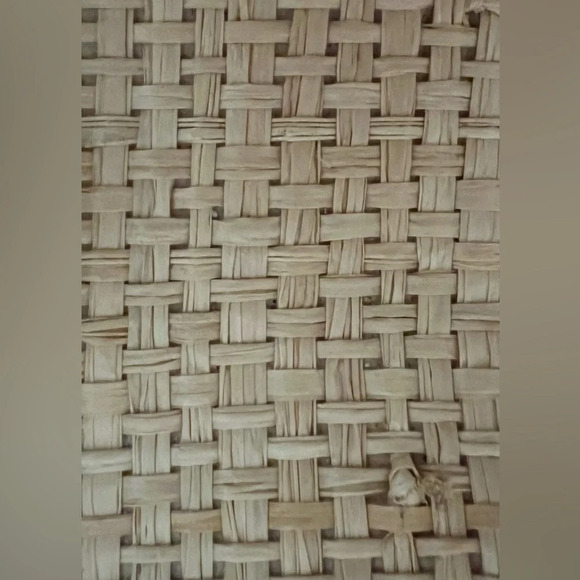 J. MCLAUGHLIN | ladies small, grasscloth purse - Picture 12 of 16